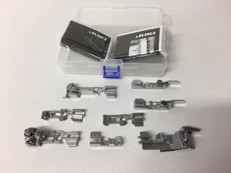 Juki overlokile lisataldade komplekt, 8 tk