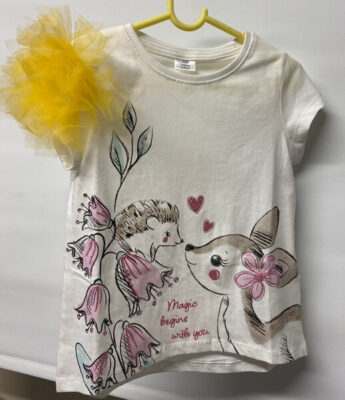 T-särgi varrukas tülliga